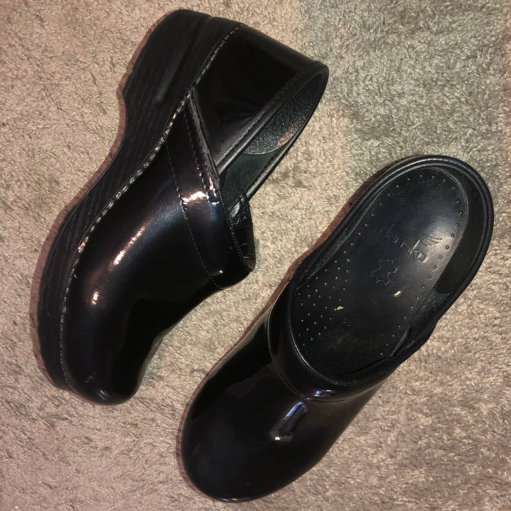 like new dansko black patent professional clog slip on shoes size 38